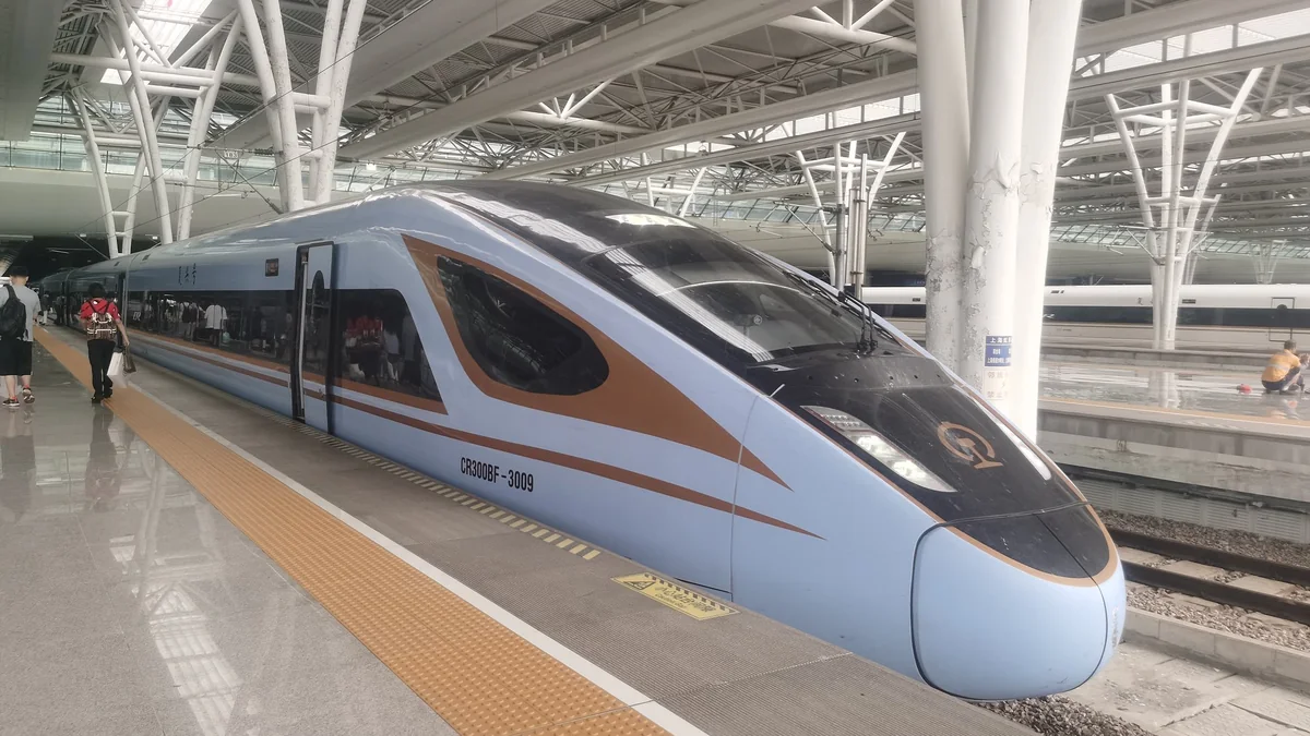 Shanghai Hongqiao Railway Station